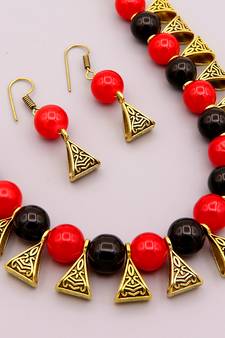 Multicolor Pearl Necklace-Sets