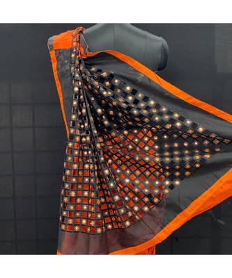 Fancy Jamdani Cottton Cutwork pallu Saree With Black Blouse 3