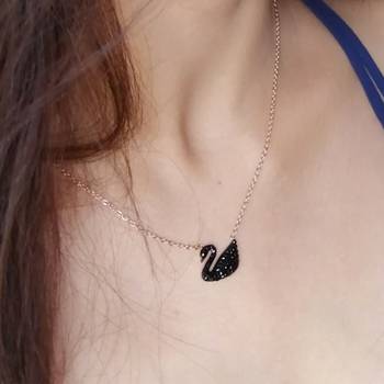 Best Rose Gold Black Swan Chain 1