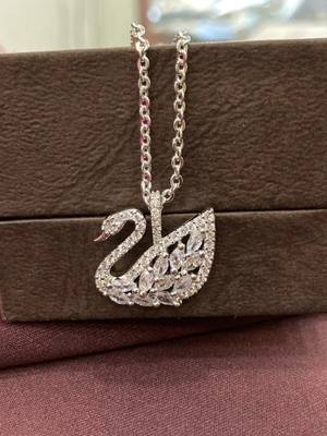White Swan Duck Lake Silver Pendant Chain 2