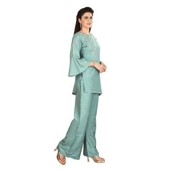Green embroidered silk kurtas-and-kurtis 4