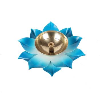 Set of 4 Brass Colored Dia 4