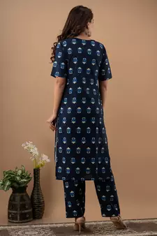 Navy blue printed cotton cotton kurtis