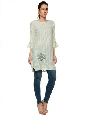 Green printed cotton kurtas-and-kurtis 3