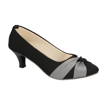 Do Bhai Black Solid Pumps For Women 1