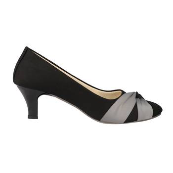 Do Bhai Black Solid Pumps For Women 2