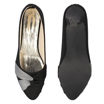 Do Bhai Black Solid Pumps For Women 4