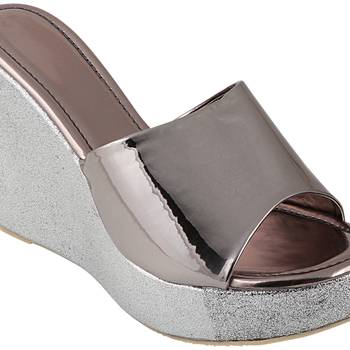 Do Bhai Grey Western Embellished Wedges for Women 4