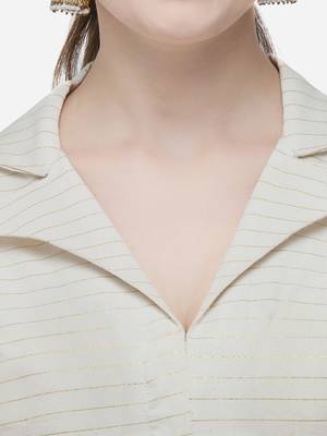 Women's Printed Off White Phantom Silk Blouse With Collared Neck 4