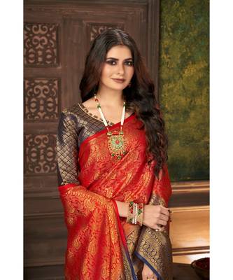 Red Banarasi Jacquard Dola softy Silk Woven Saree with Blouse 4