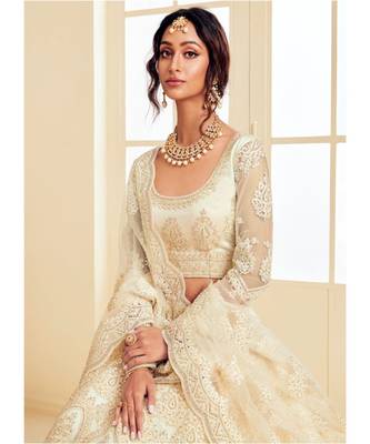 Cream Pearld Embroidered Wedding Lehnga Choli 2