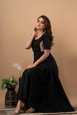 Black plain cotton cotton-kurtis 2