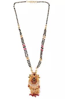 Red mangalsutra