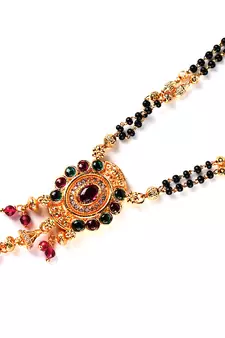 Red mangalsutra
