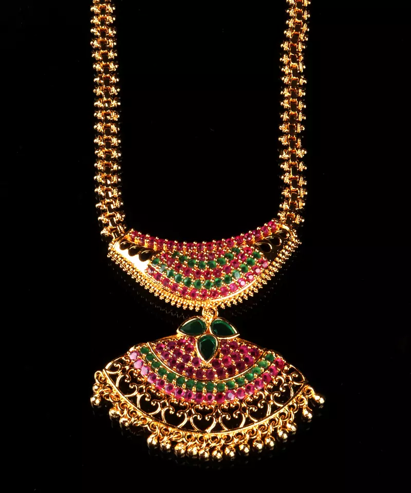 Multicolor necklaces