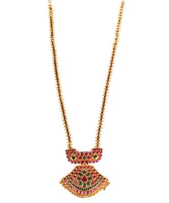 Gold necklaces 4