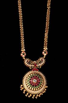 Multicolor necklaces
