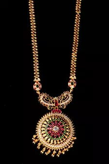 Multicolor necklaces