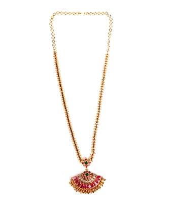 Red necklaces 3