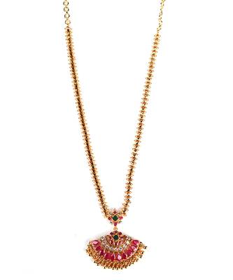 Red necklaces 4