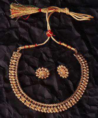 Gold necklaces 1