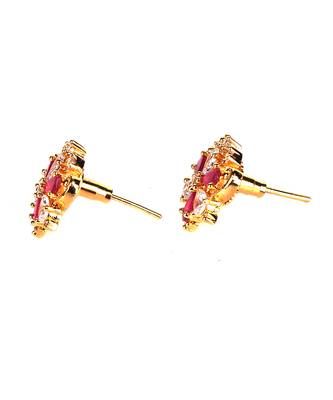 Red earrings 3