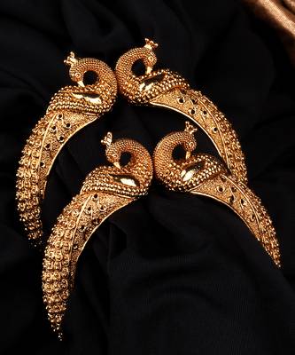 Gold bangles-and-bracelets 2