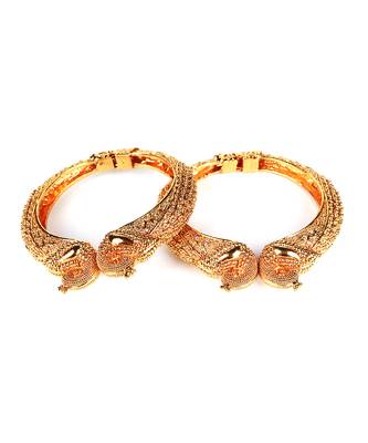 Gold bangles-and-bracelets 5
