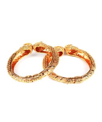 Gold bangles-and-bracelets 6