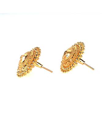 Gold earrings 5