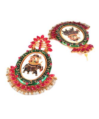 Red earrings 4