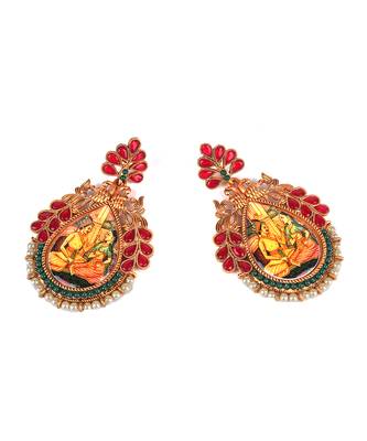 Red earrings 3