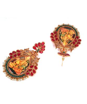 Red earrings 4