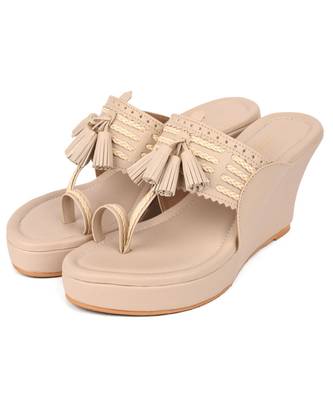 Tassel Kolhapuri wedges 1