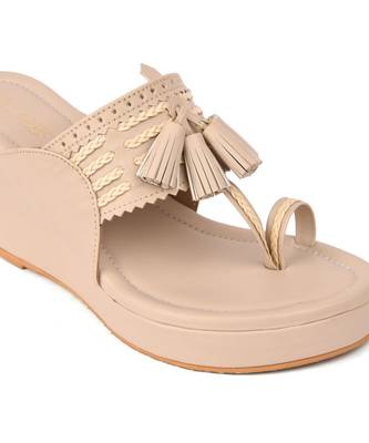 Tassel Kolhapuri wedges 3