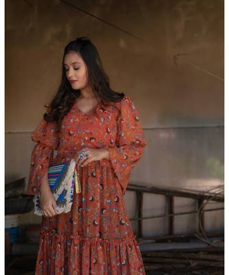 Aayna Printed Single piece Gown 1