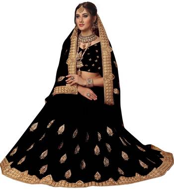 Black embroidered georgette saree with blouse 4