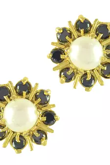 Multicolor Pearl studs