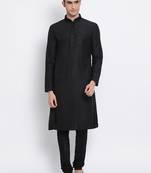 Mens Black-Coloured Solid Straight Kurta