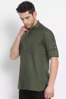Men's Cotton Solid Bottle Green Colour Straight Short Kurta