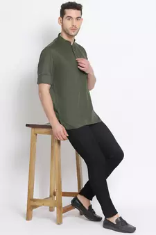 Men's Cotton Solid Bottle Green Colour Straight Short Kurta