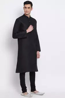 Men Black Solid Cotton Straight Kurta with Pyjama
