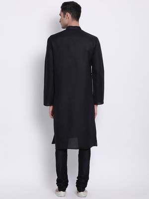 Men Black Solid Cotton Straight Kurta with Pyjama 4