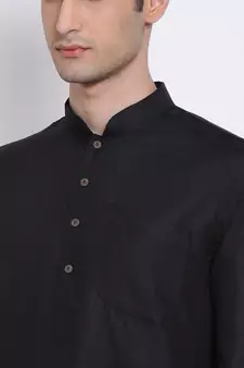 Men Black Solid Cotton Straight Kurta with Pyjama