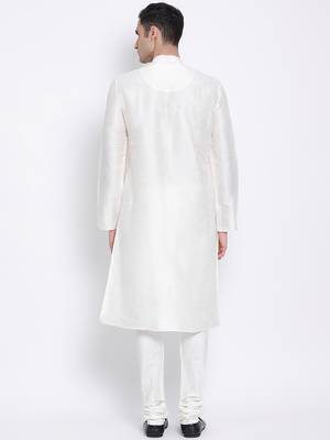 Men Cream Solid Straight Kurta with Pyjama 4