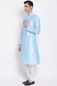 Men Sky Blue & Off White Solid Straight Kurta with Pyjama
