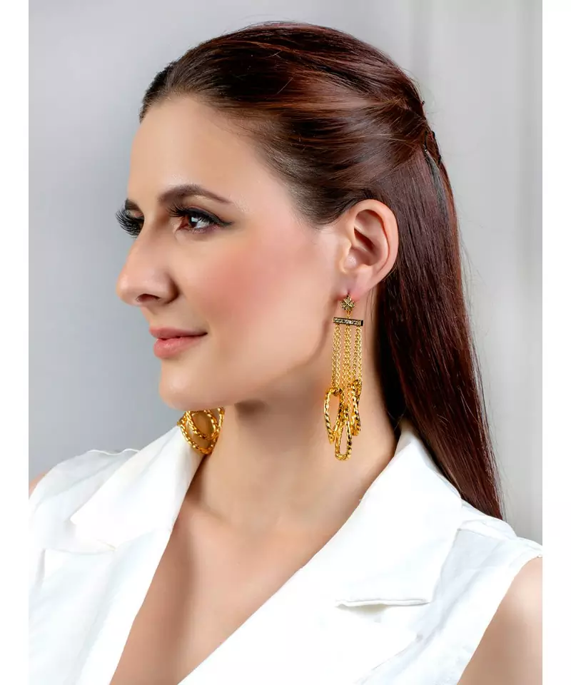 Elegant Gold Drop Earrings