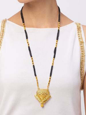 Gold jewellery 3