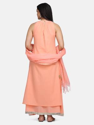 Coral Embroidered Kurta And Dupatta 9