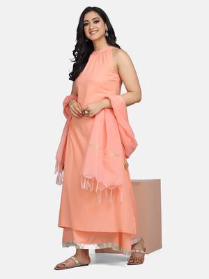 Coral Embroidered Kurta And Dupatta 10